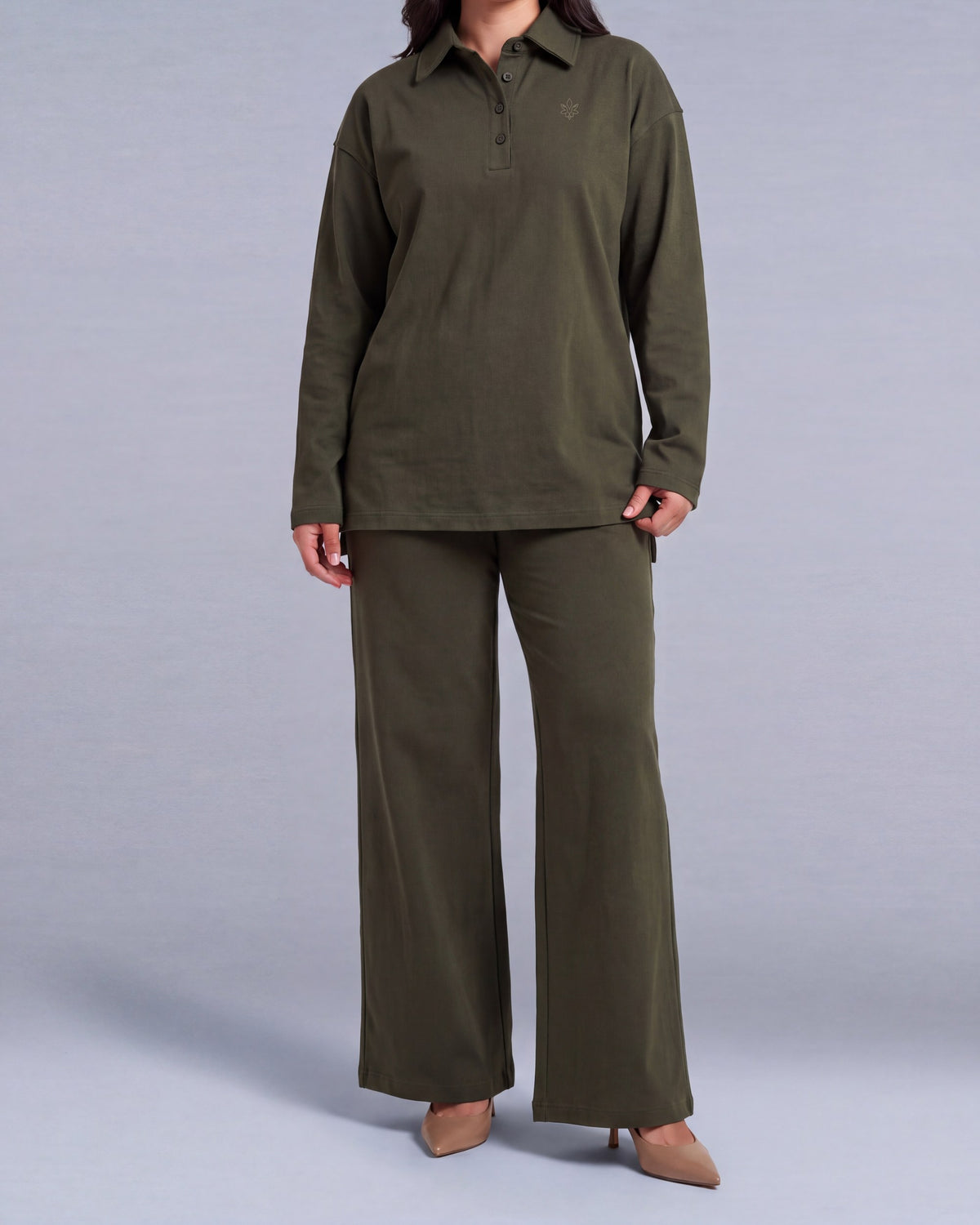 Vispolo Set Labelnou : polo manches longues et pantalon large femme, coloris vert militaire