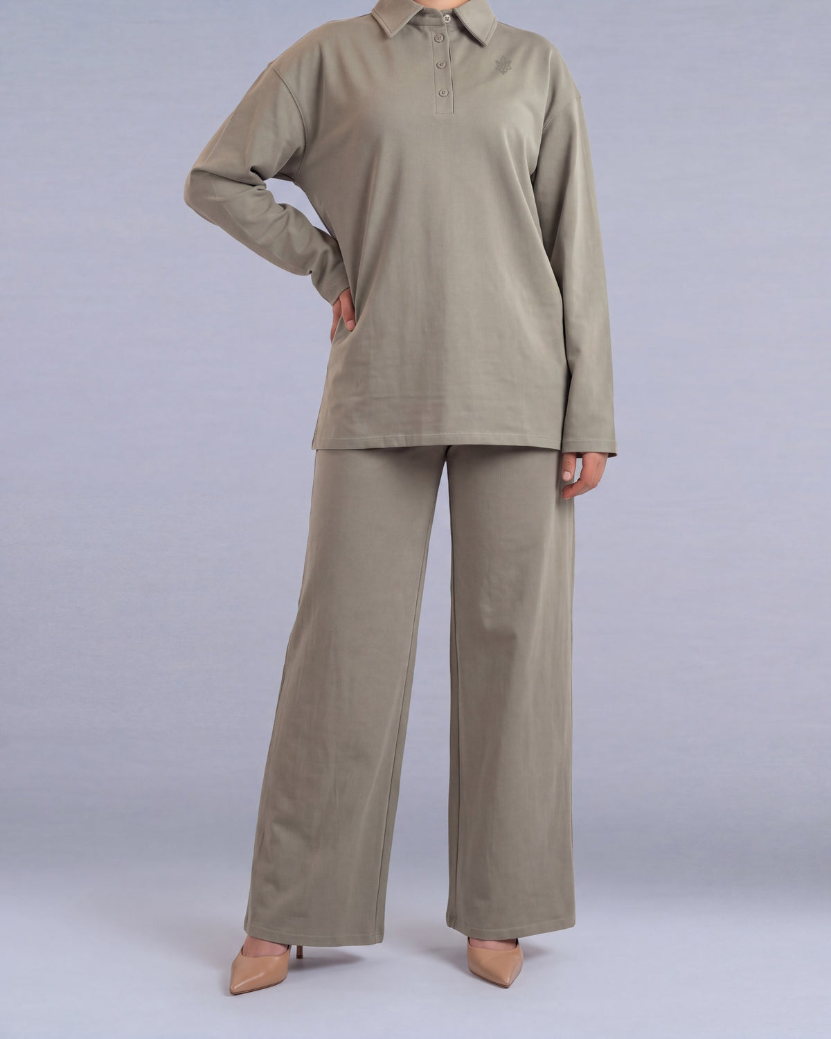 Vispolo Set Labelnou : polo manches longues et pantalon large femme, coloris vert sauge